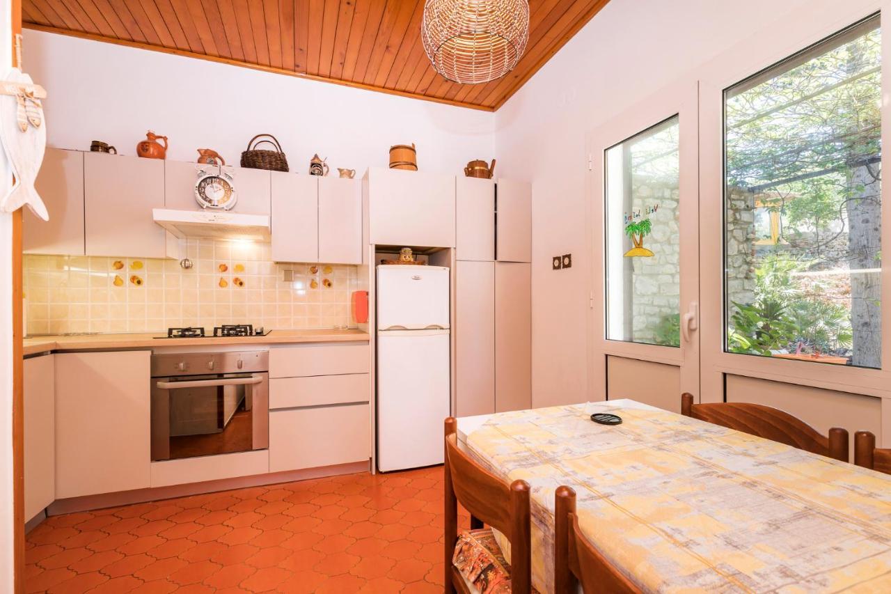 Holiday Home Villa Esperanca Veli Losinj Exterior photo