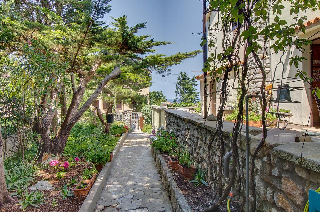 Holiday Home Villa Esperanca Veli Losinj Exterior photo